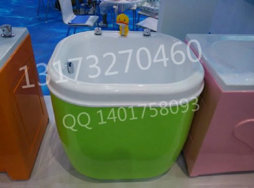 唐山母嬰館攜手小池寶寶游泳推出新款蘋果泳池，廠家直銷品質(zhì)護(hù)航